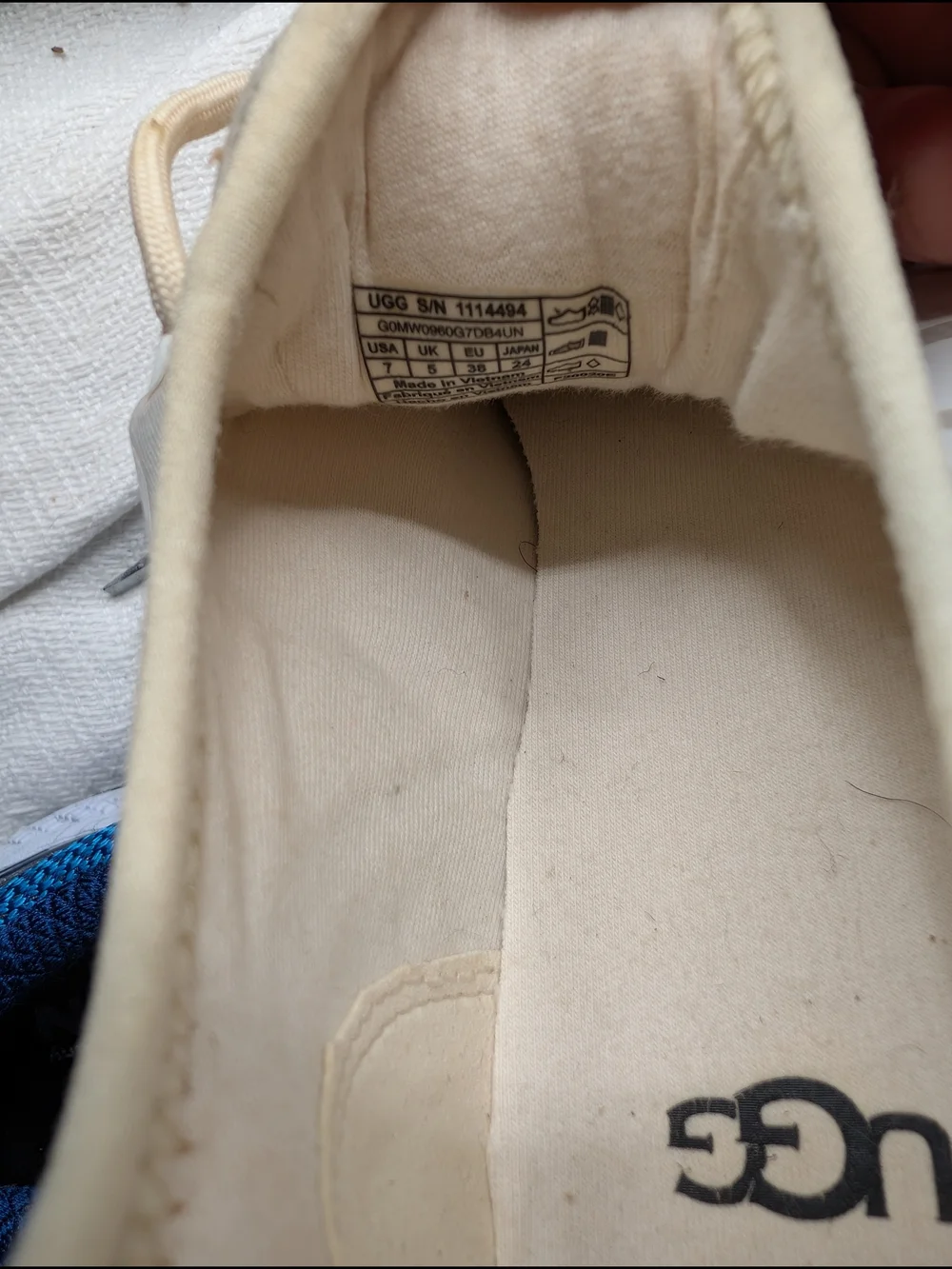 UGG lightweight chunky
